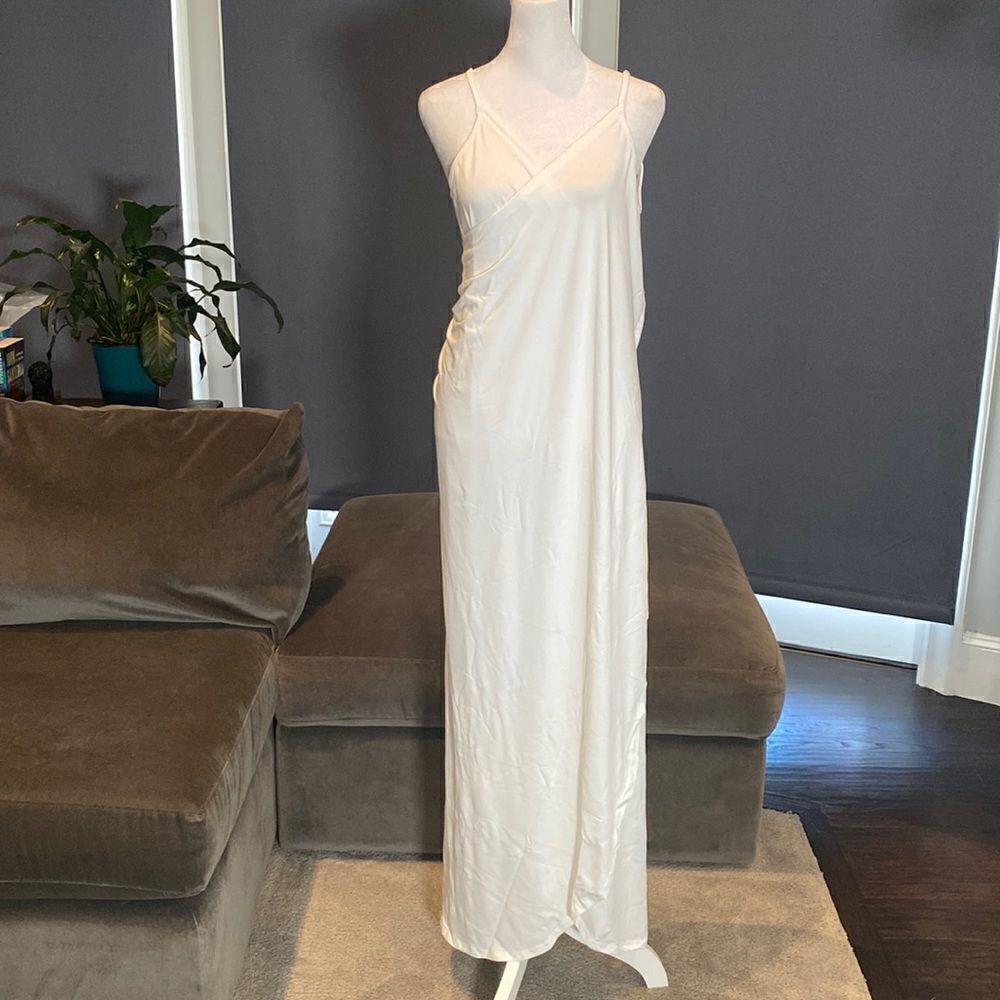 Women’s Swimwear Beach Cover Up Wrap with Spaghetti Straps in Cream Size XL NWT
